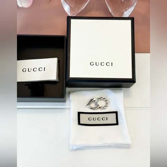 Gucci Open Heart Beaded Band Ring Size 6.5 - Picture 2 of 7